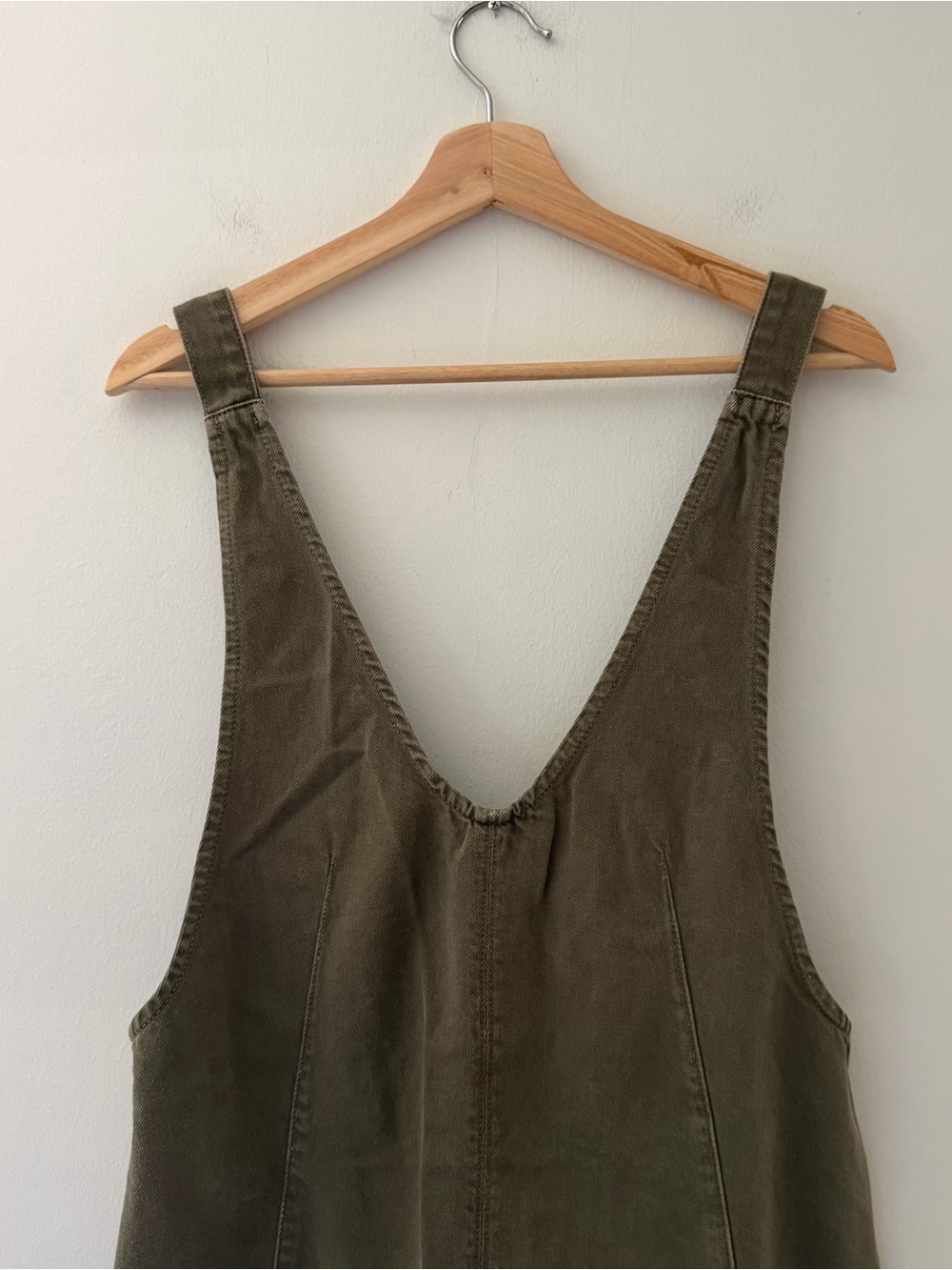 We The FreeHigh Roller Shortalls Romper Overalls Olive Green Oversized Size XS - Picture 10 of 11